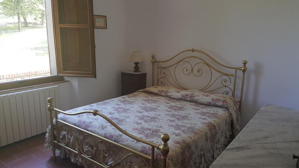 Holiday House Le Selvole رادا إنْ كيانتي المظهر الخارجي الصورة